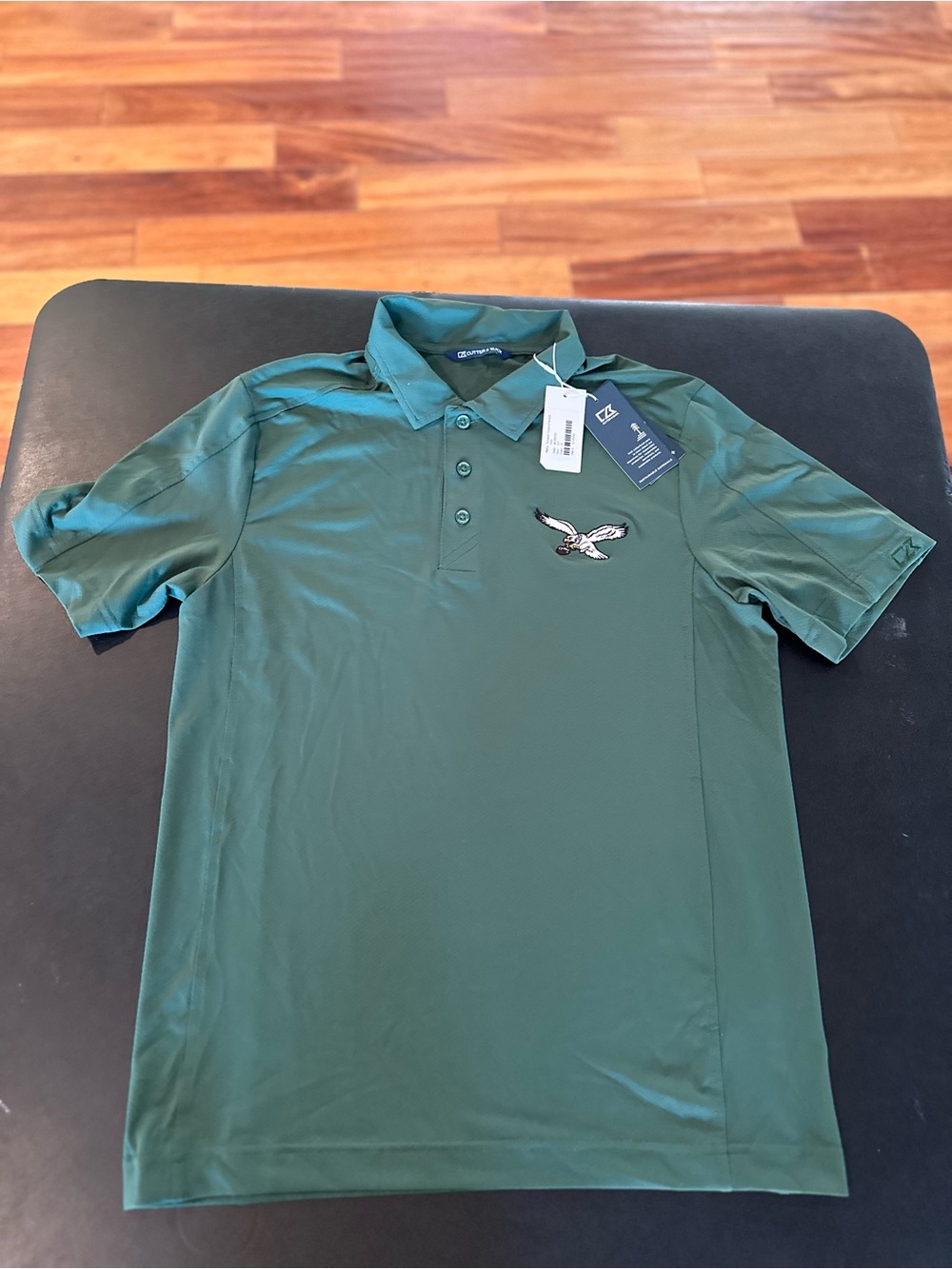Cutter & BuckMen's Green Polo Shirt with Eagles NFL Logo - Performance Stretch